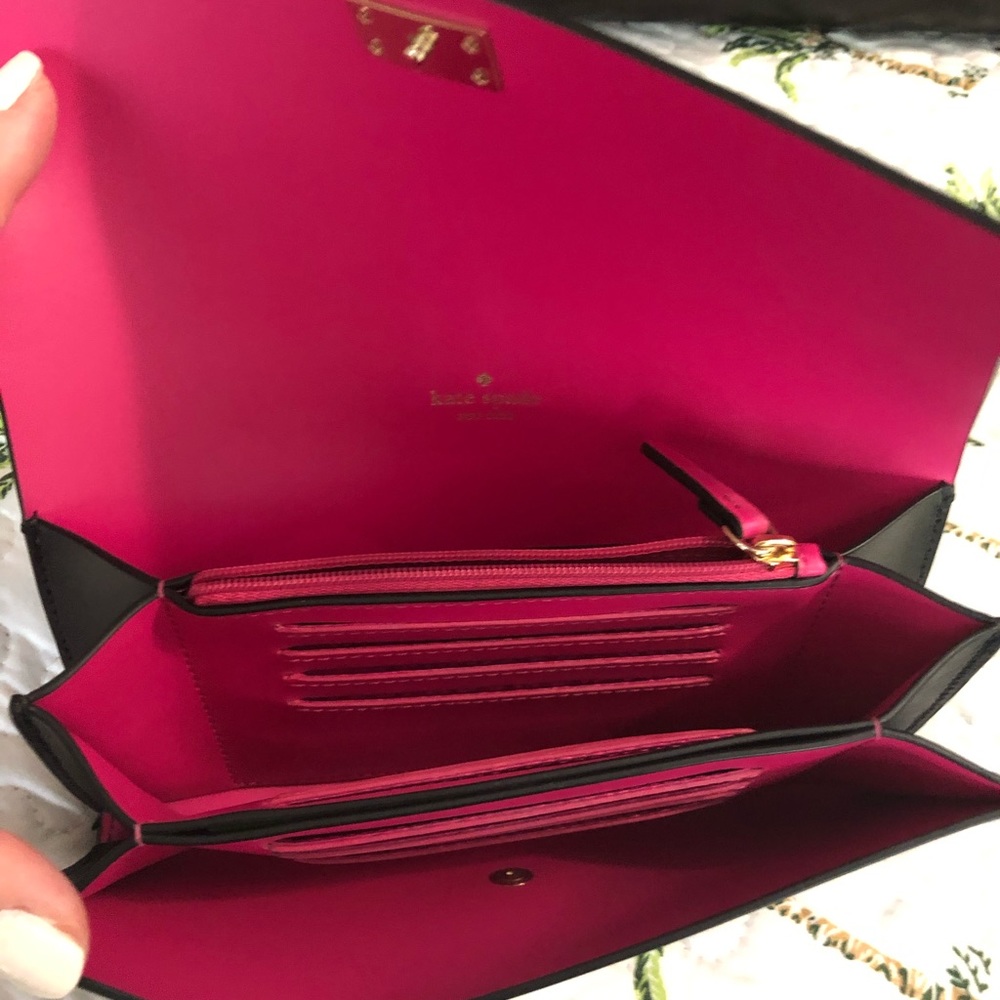 Wallet - Picture 2 of 3
